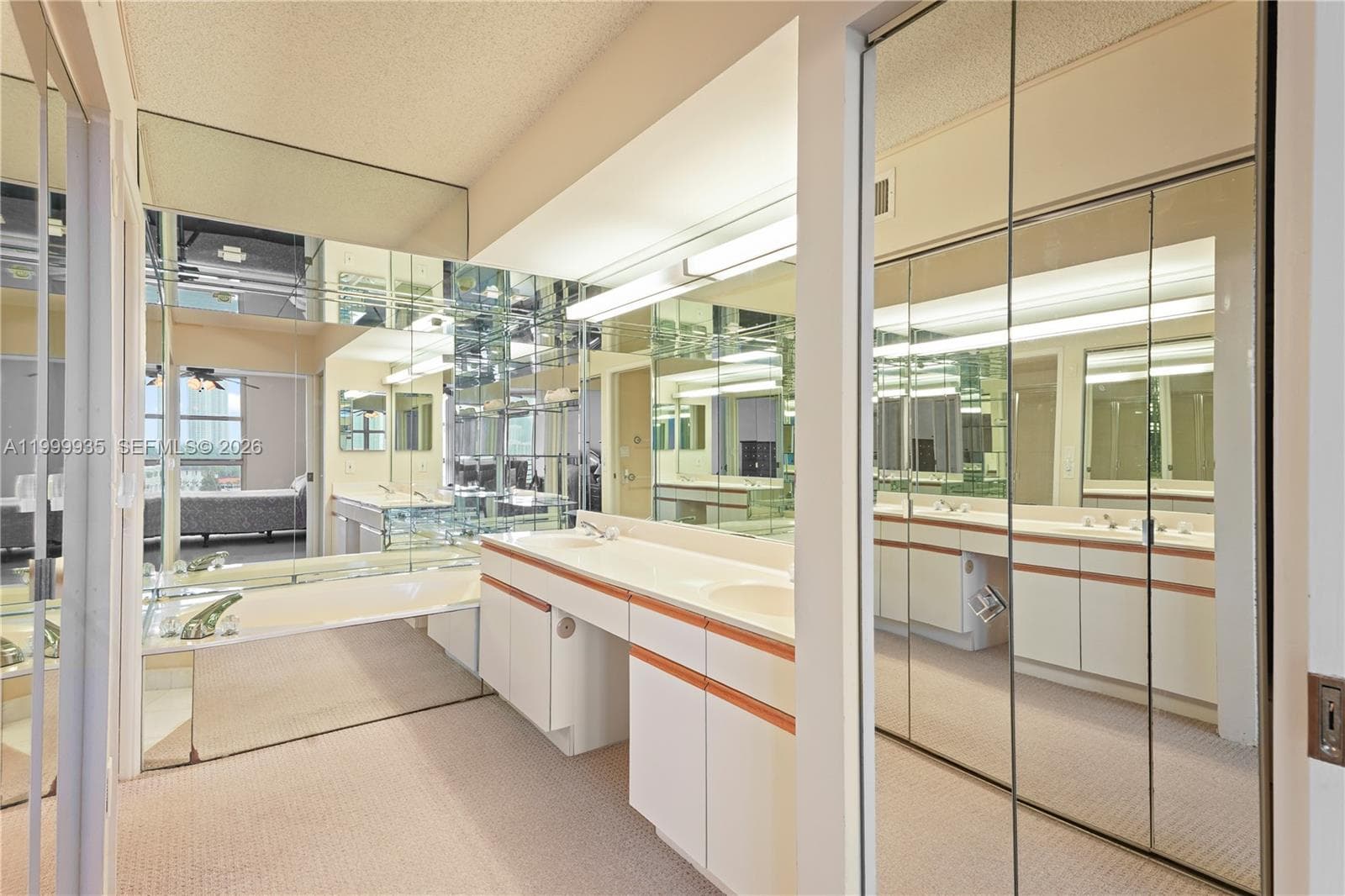 19101 36th Ct 509 photo 10