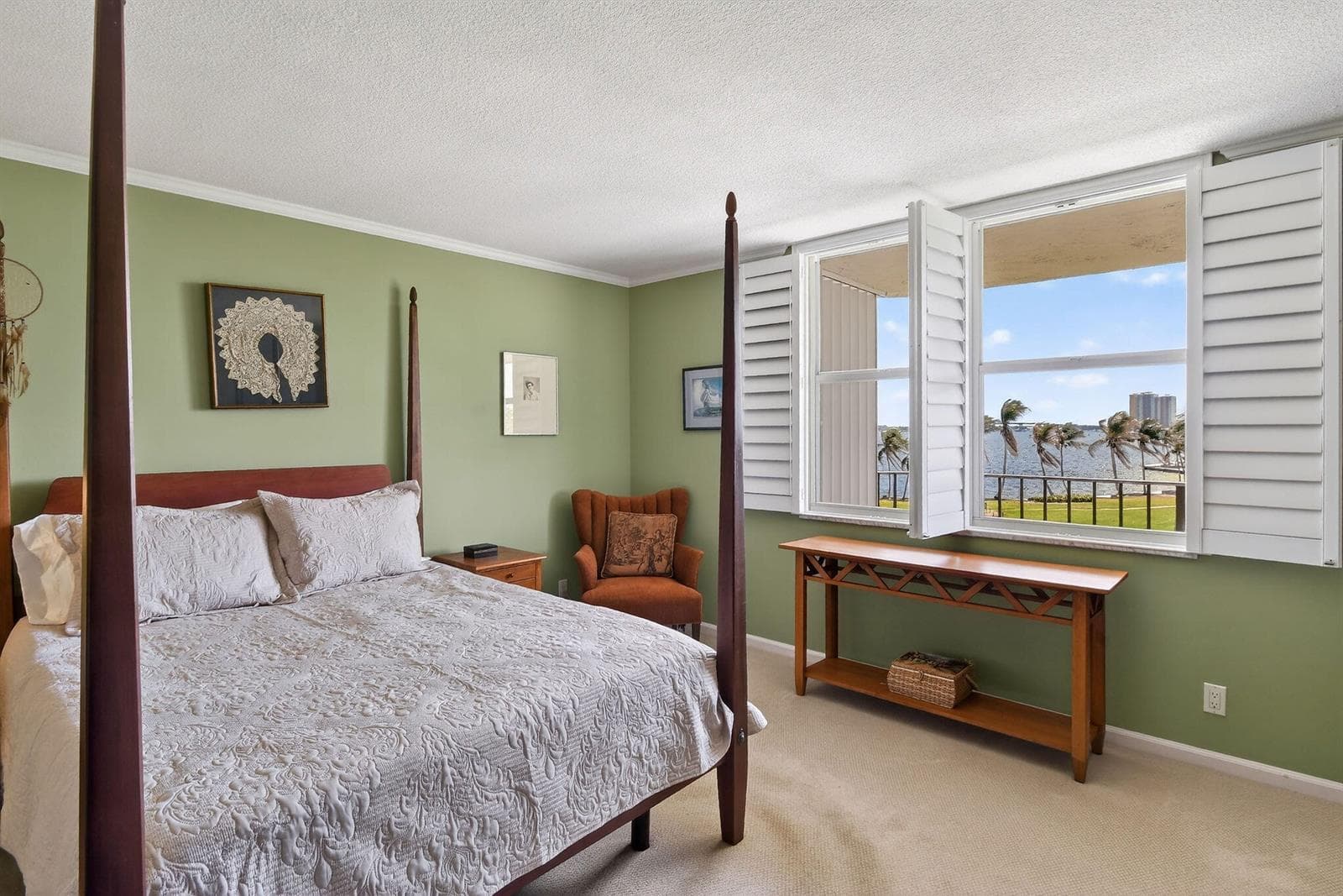 801 Lake Shore Drive 414 photo 5