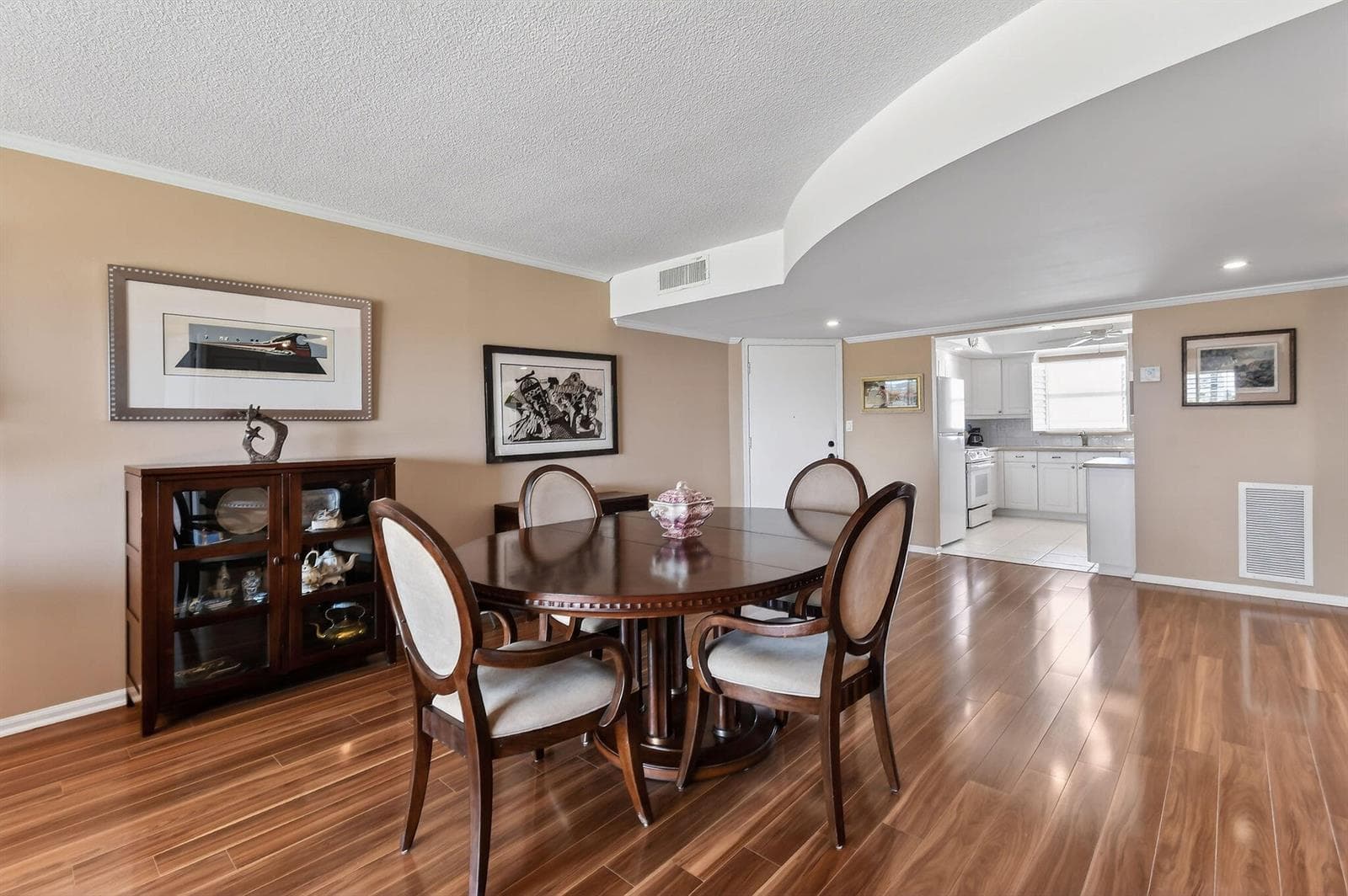 801 Lake Shore Drive 414 photo 14