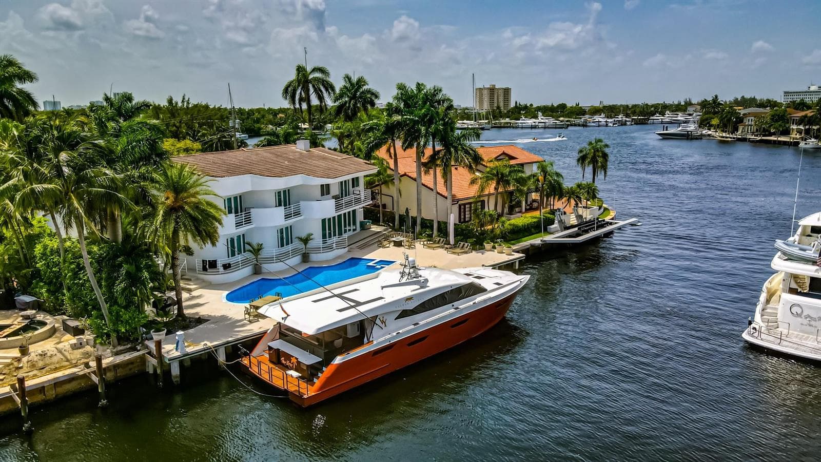 632 3rd Key Drive photo 1