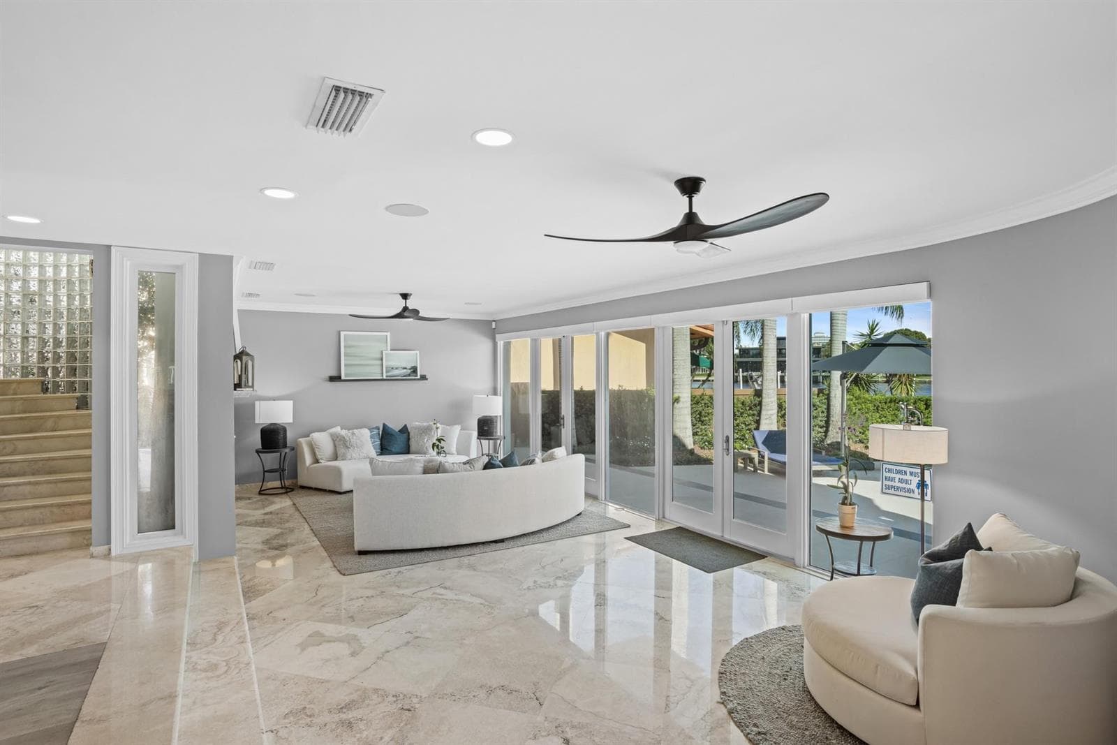 632 3rd Key Drive photo 5