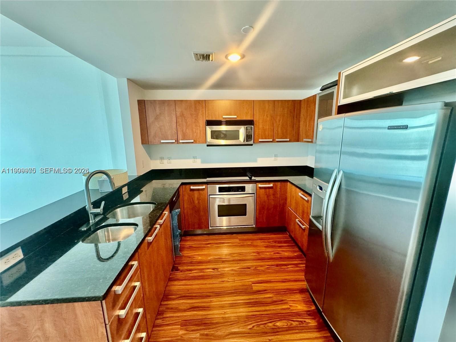 3131 188th St 2-1213 photo 6