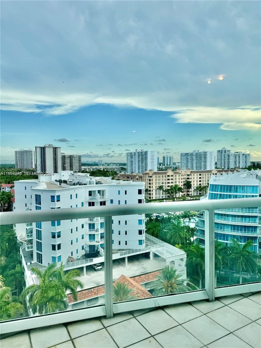 3131 188th St 2-1213 photo 22