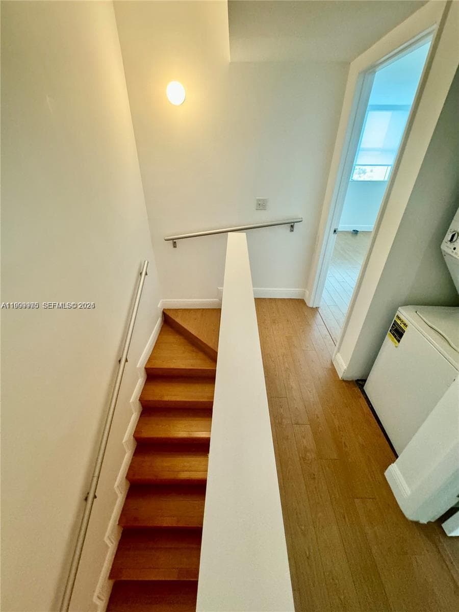 3131 188th St 2-1213 photo 11