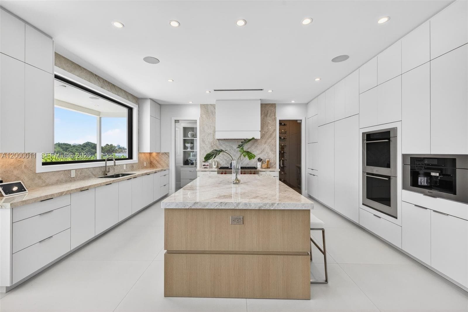 2010 Intracoastal Dr photo 20