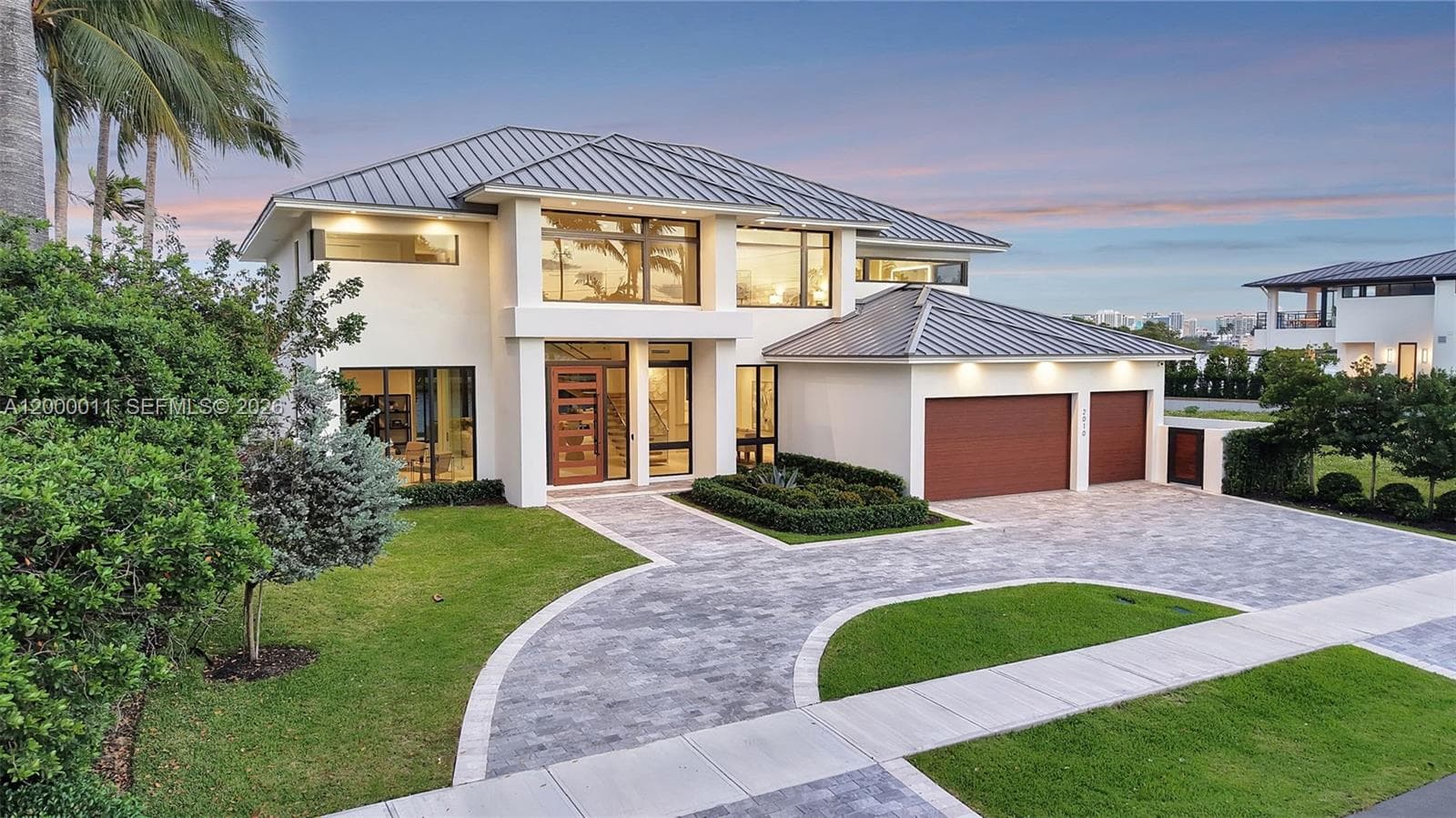 2010 Intracoastal Dr photo 4