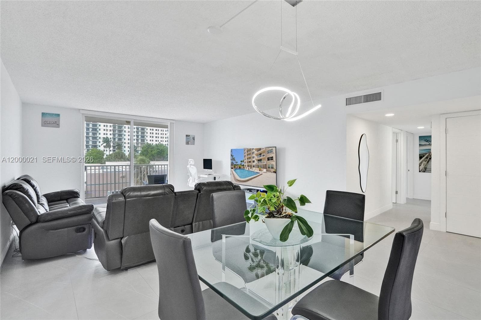 1401 Ocean Dr 302 photo 15