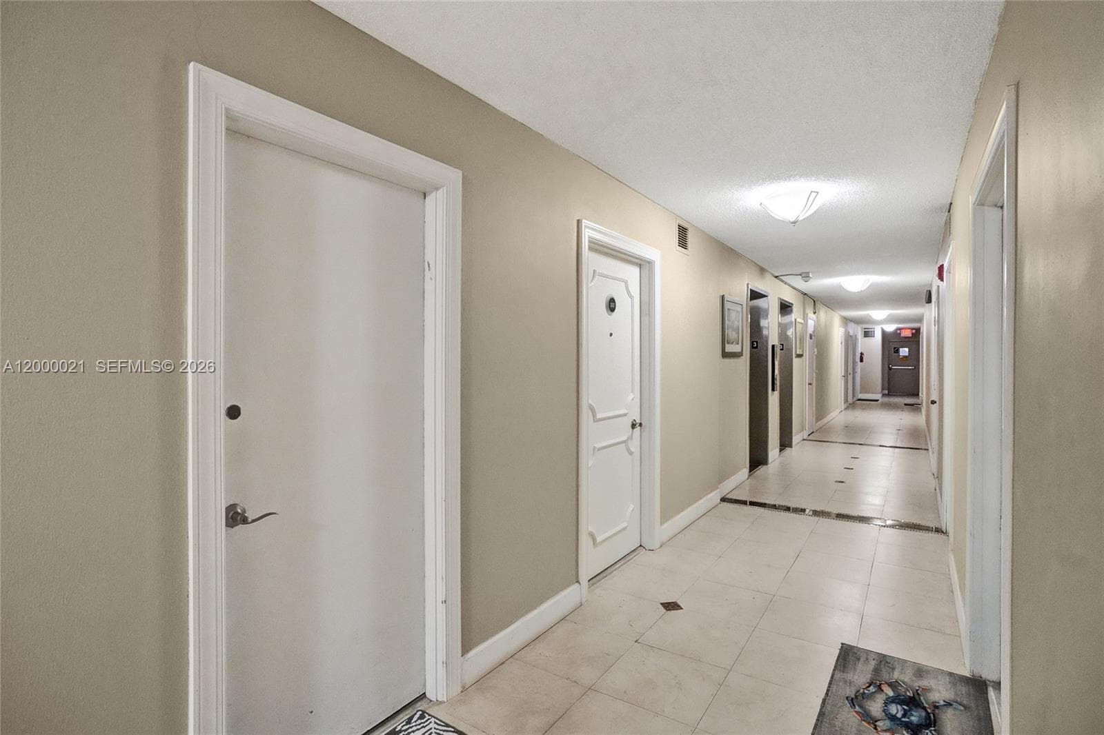 1401 Ocean Dr 302 photo 8