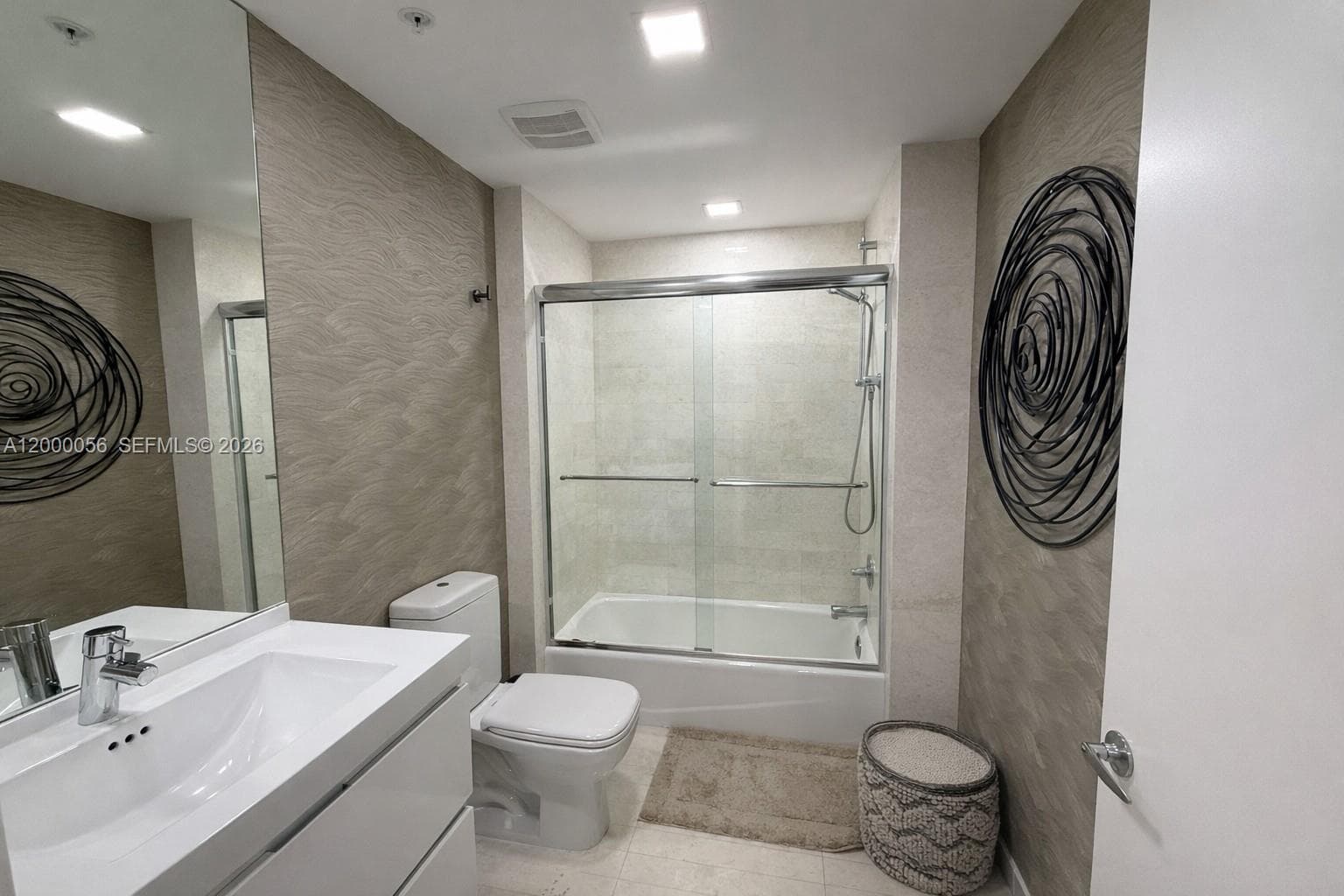 17301 Biscayne Blvd 308 photo 17