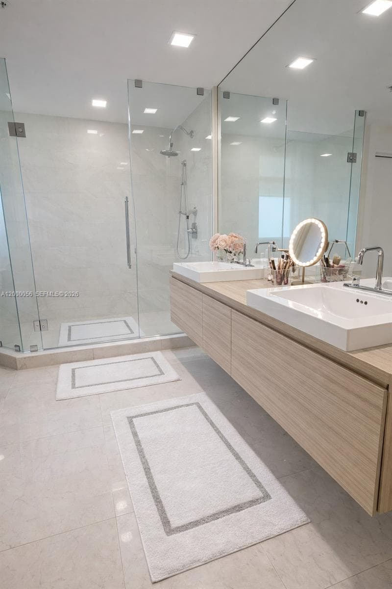 17301 Biscayne Blvd 308 photo 14