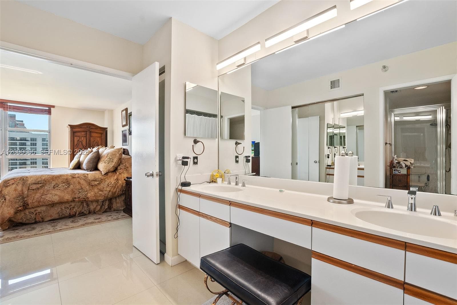 19101 36th Ct 1602 photo 13