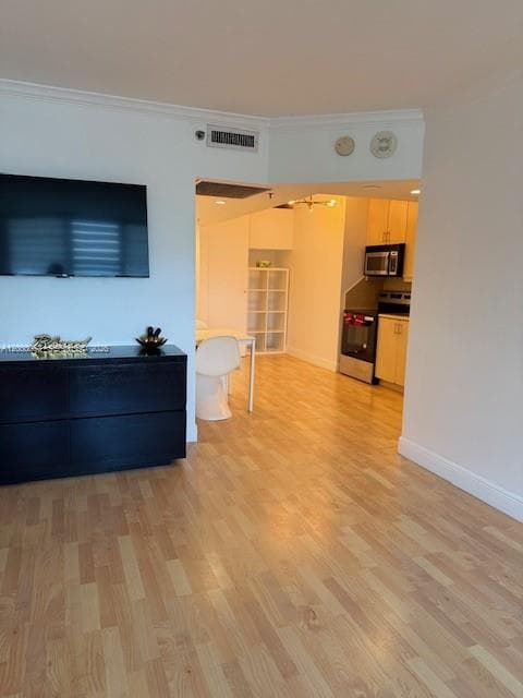 100 Lincoln Rd 615 photo 10