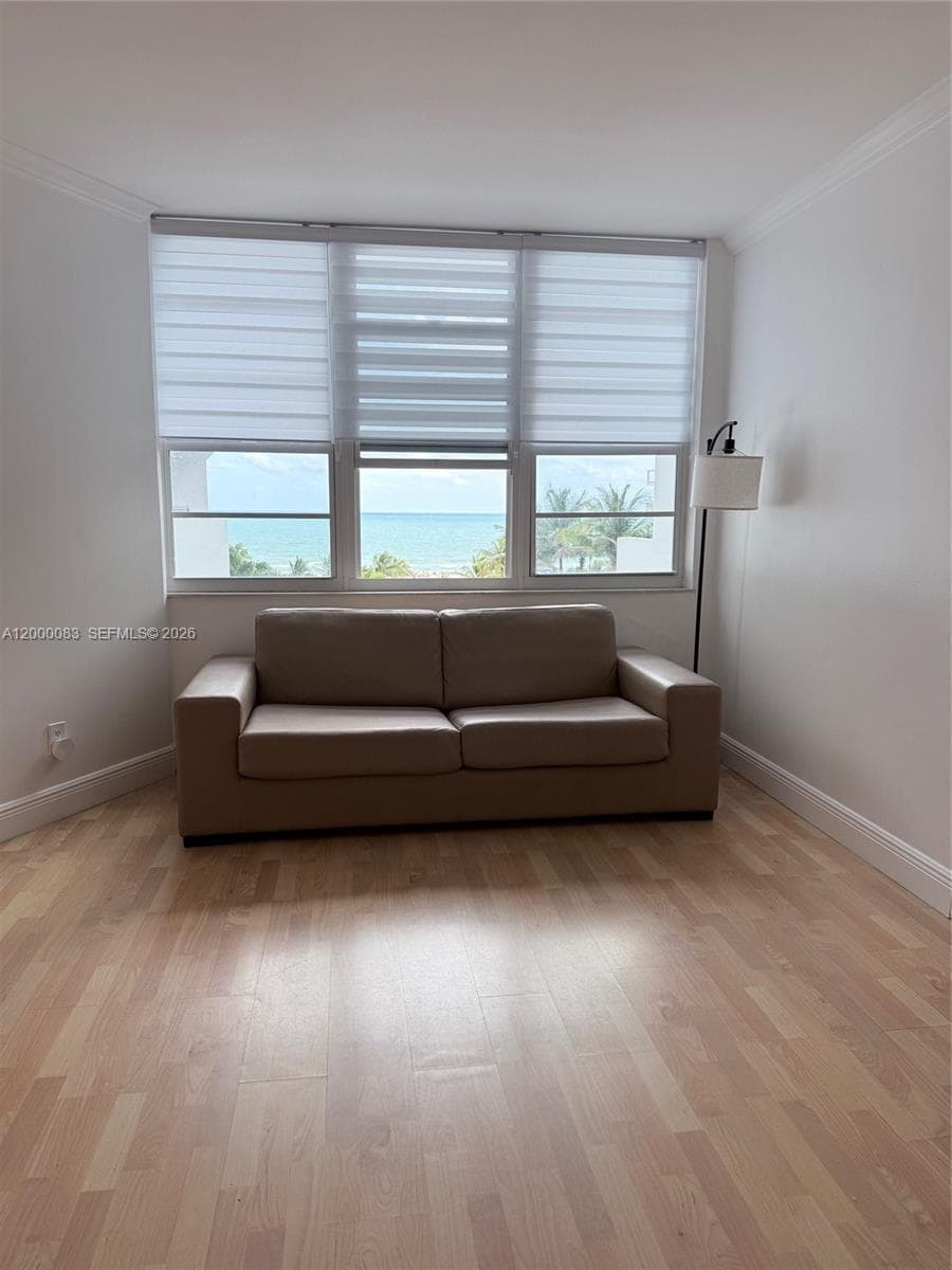 100 Lincoln Rd 615 photo 4