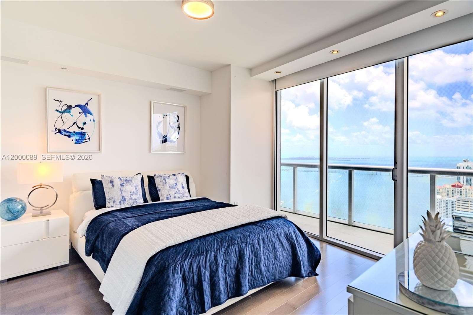 495 Brickell Ave PH-5703 photo 17