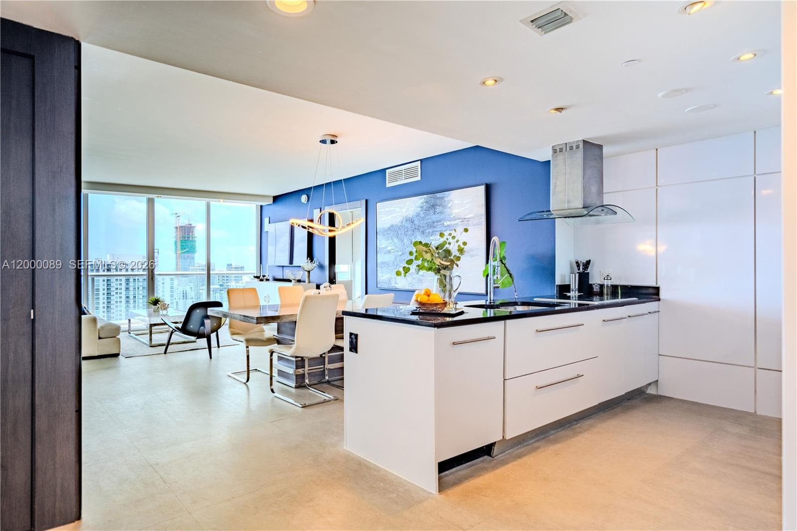 495 Brickell Ave PH-5703 photo 4