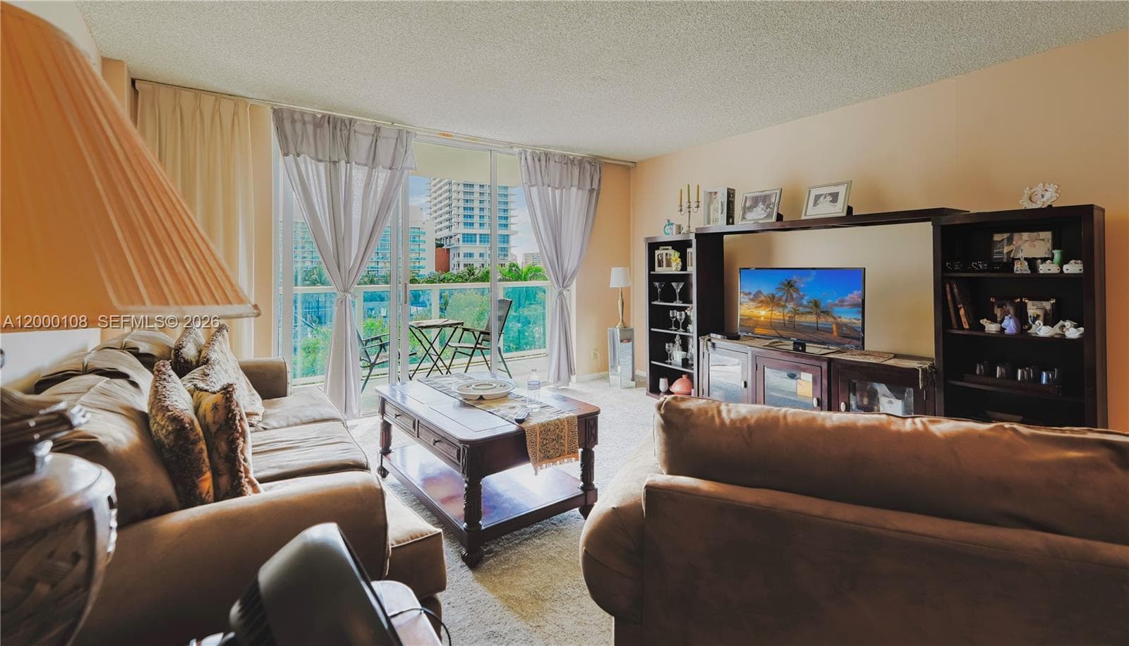 3800 Ocean Dr 409 photo 2