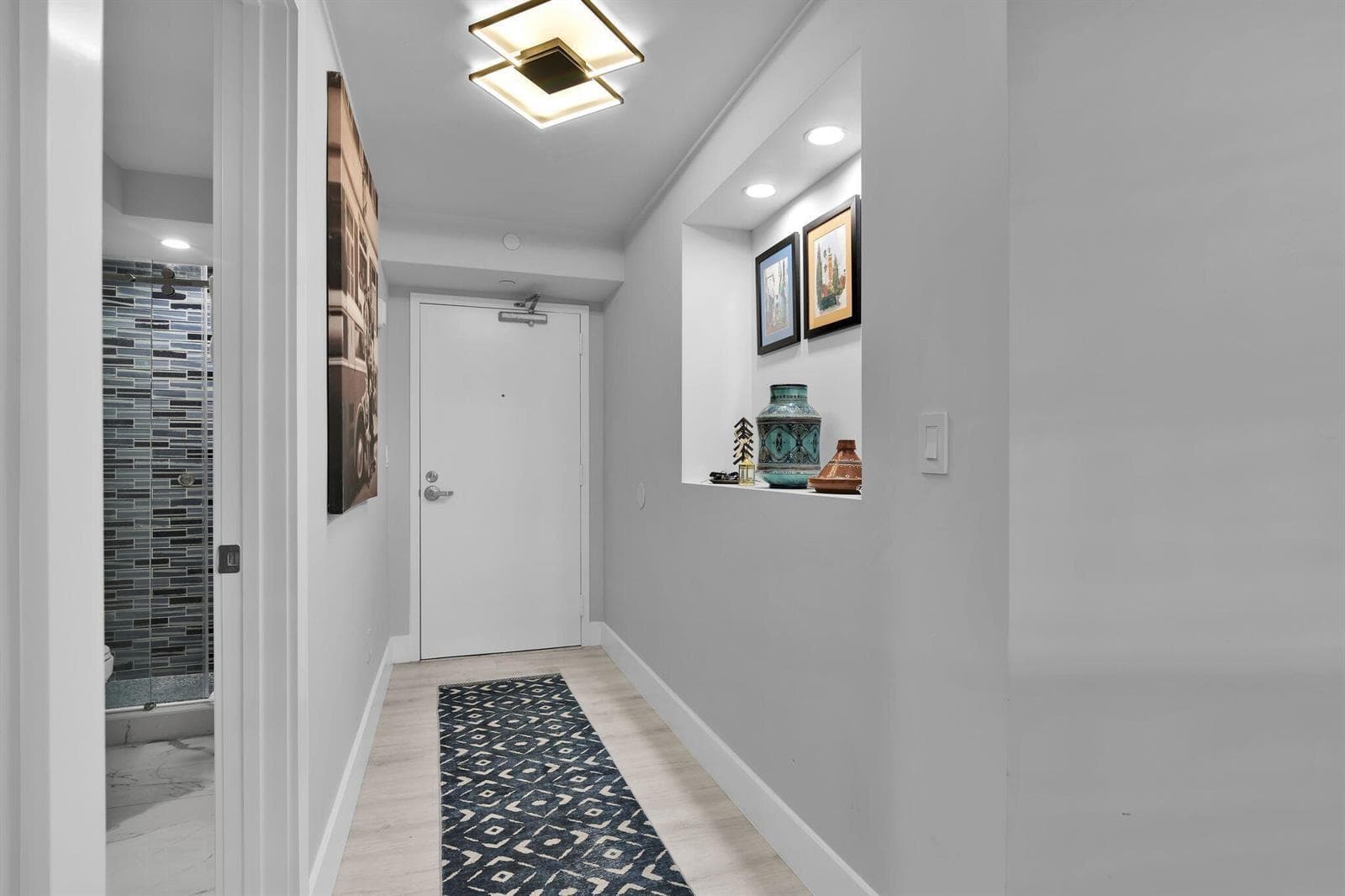859 Jeffery Street 202 photo 13