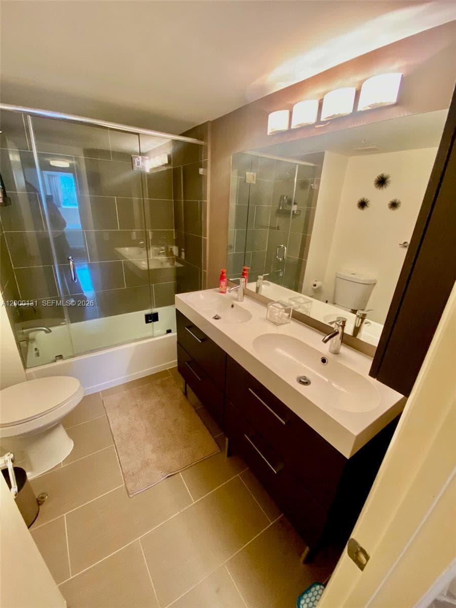 16590 26th Ave 202 photo 14