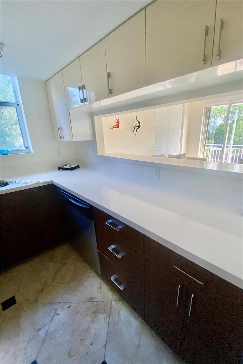 16590 26th Ave 202 photo 8