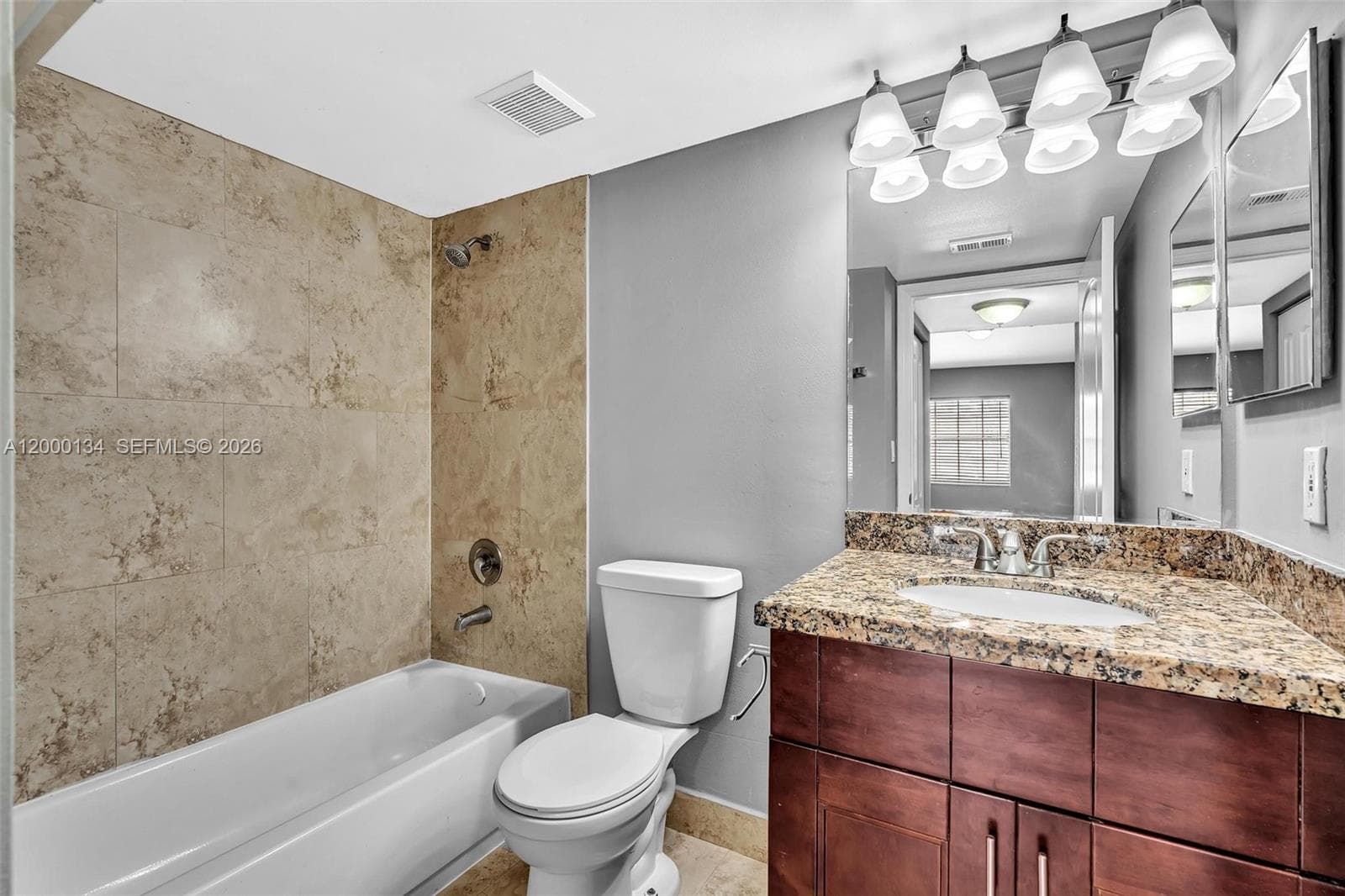 2881 Oakland Forest Dr 212 photo 20