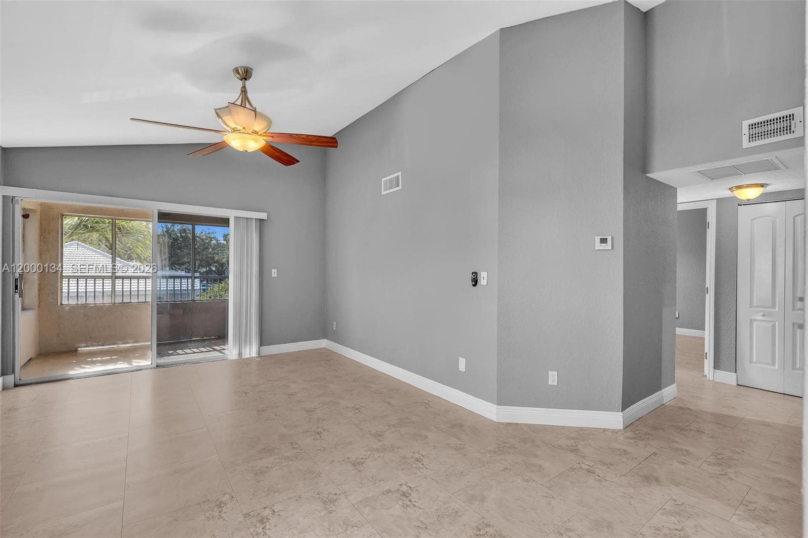 2881 Oakland Forest Dr 212 photo 9