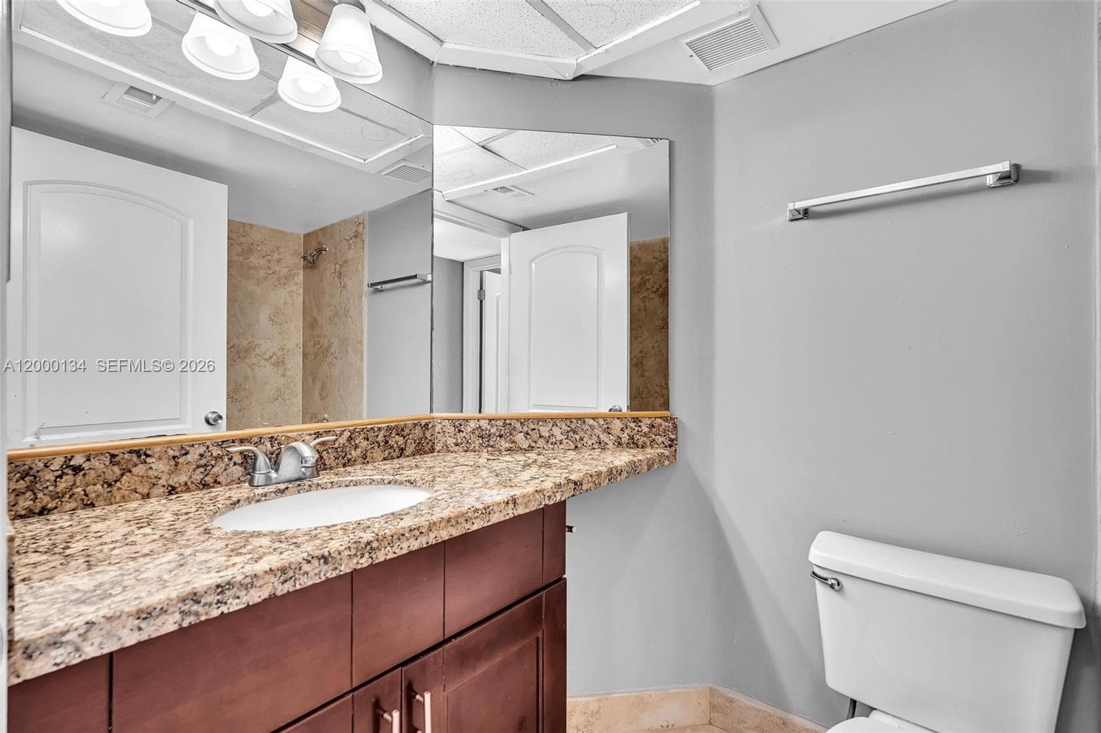 2881 Oakland Forest Dr 212 photo 25