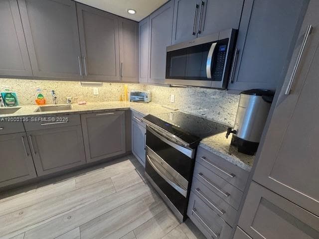 5401 Collins Ave 208 photo 22