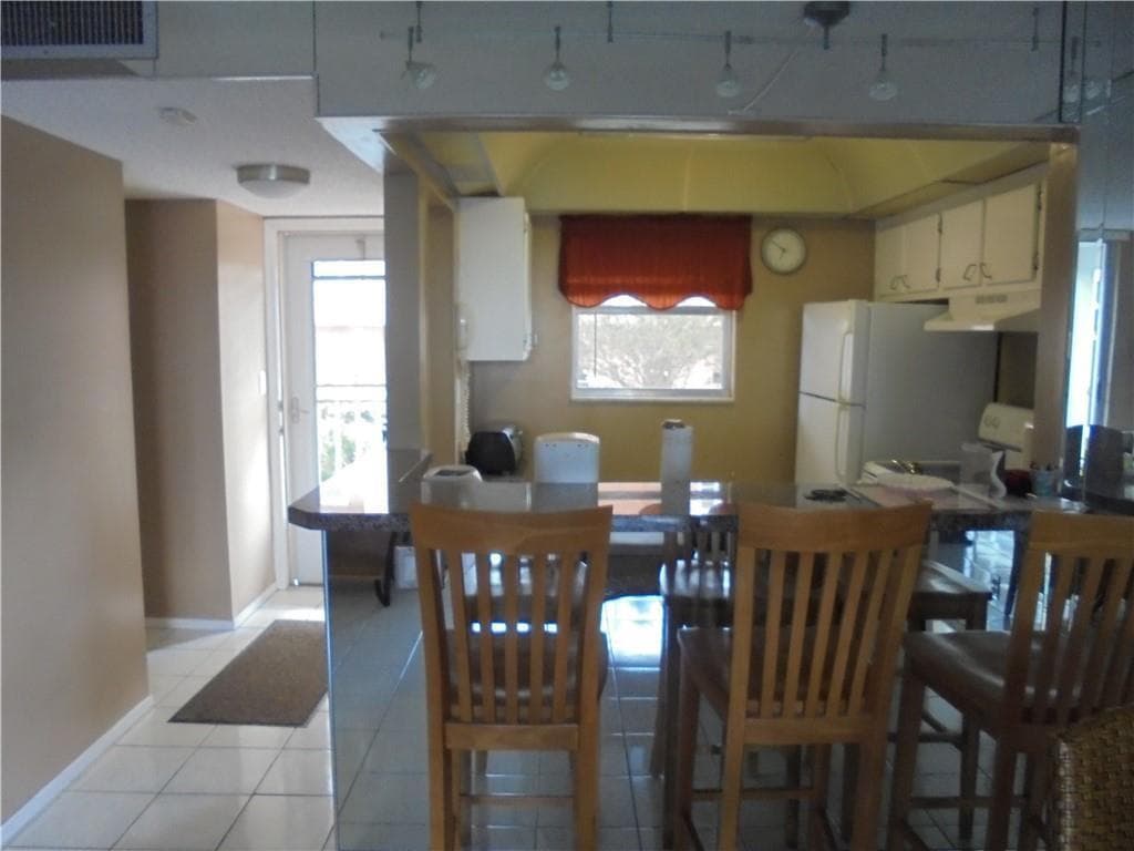 1391 S Ocean Boulevard 204 photo 6