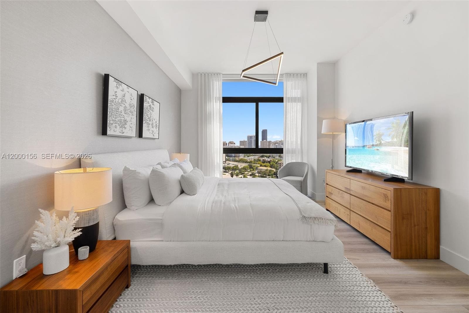 101 Diplomat Pkwy 808 photo 21