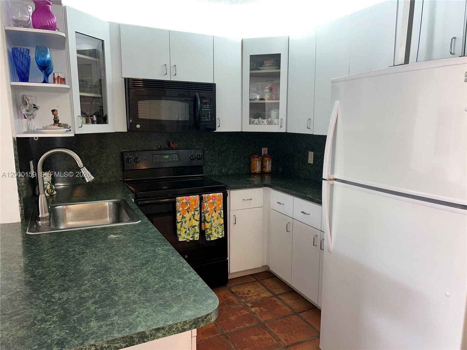 345 Ocean Dr 303 photo 13