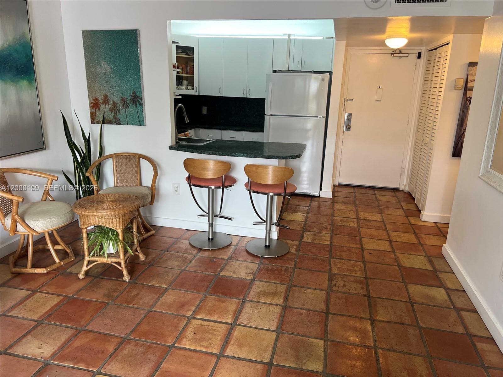 345 Ocean Dr 303 photo 5