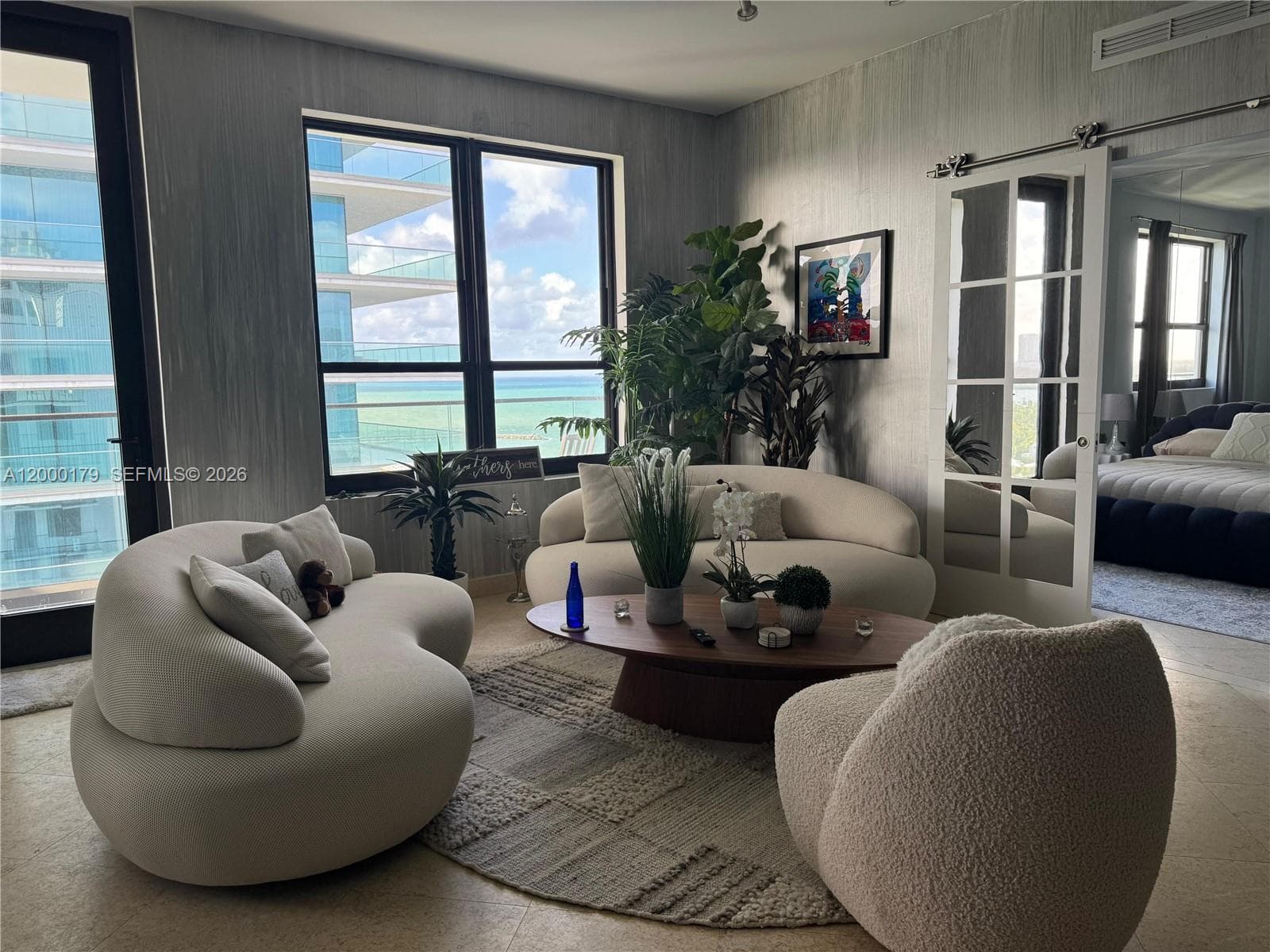 10185 collins ph 20 photo 3