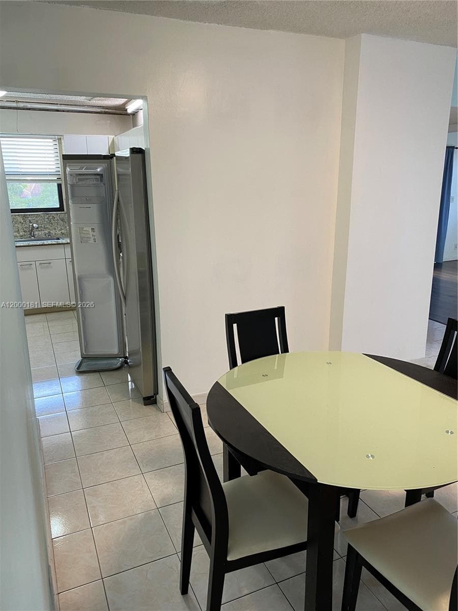 1900 Diana Dr 3D photo 5