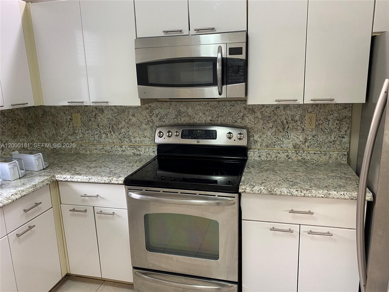 1900 Diana Dr 3D photo 9