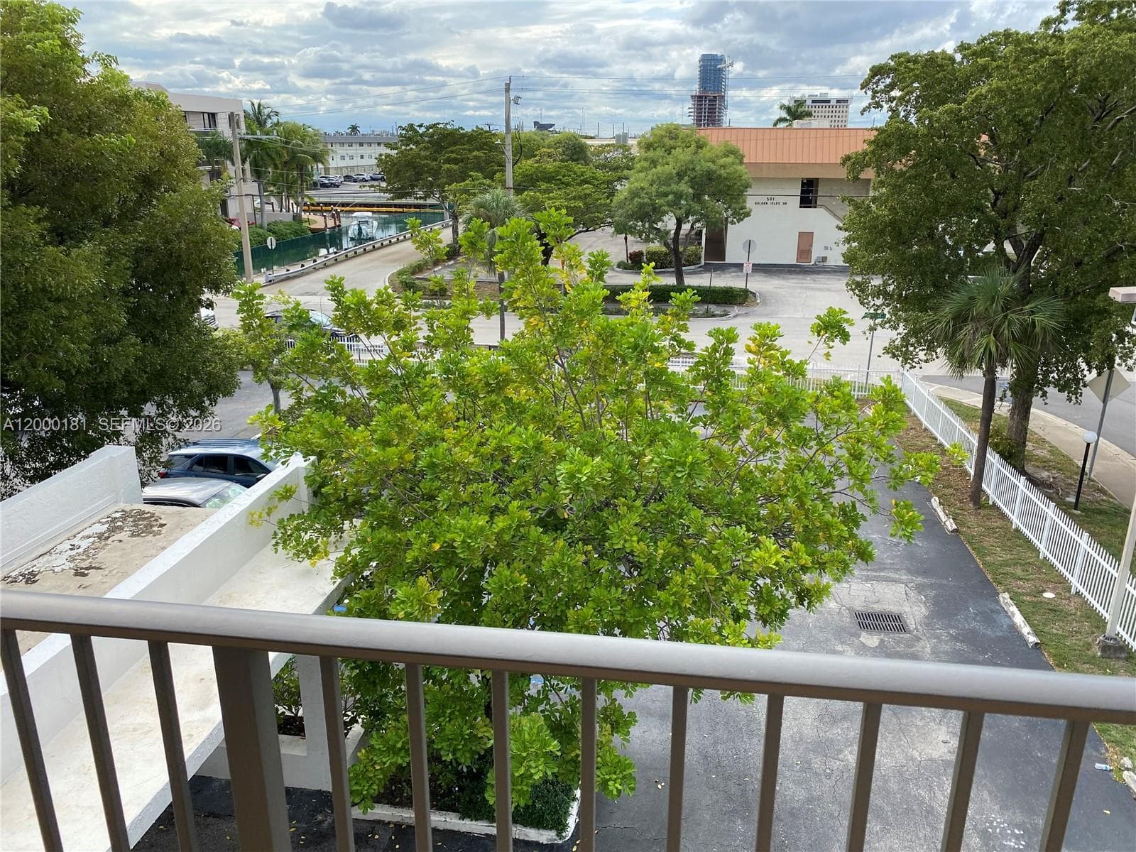 1900 Diana Dr 3D photo 19