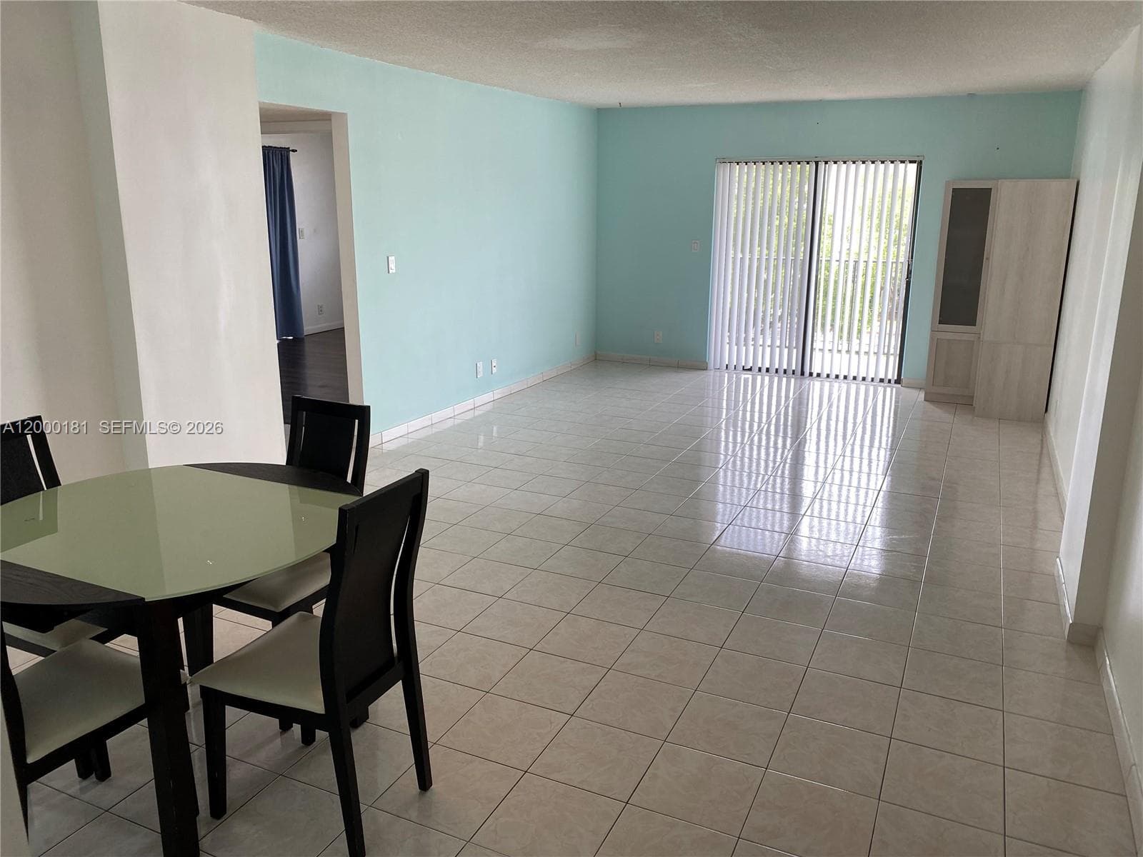 1900 Diana Dr 3D photo 4