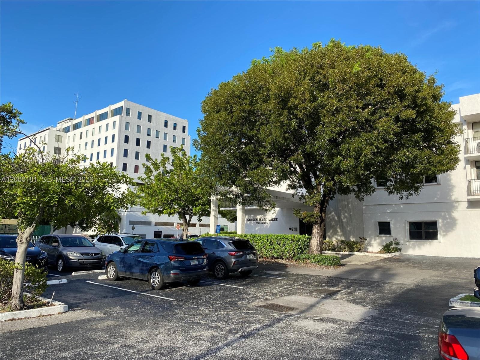 1900 Diana Dr 3D photo 25