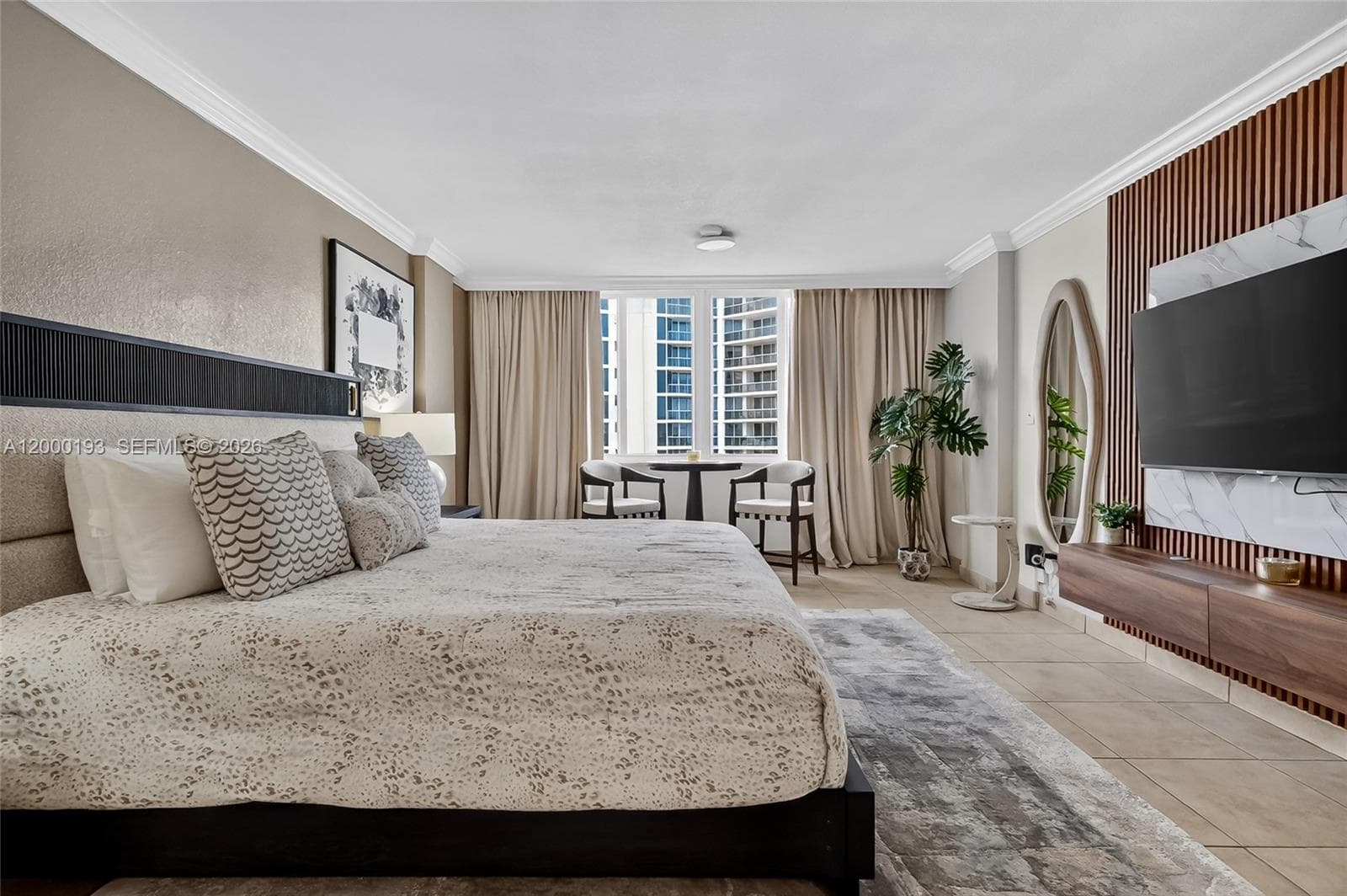 19201 Collins Ave 1123 photo 1