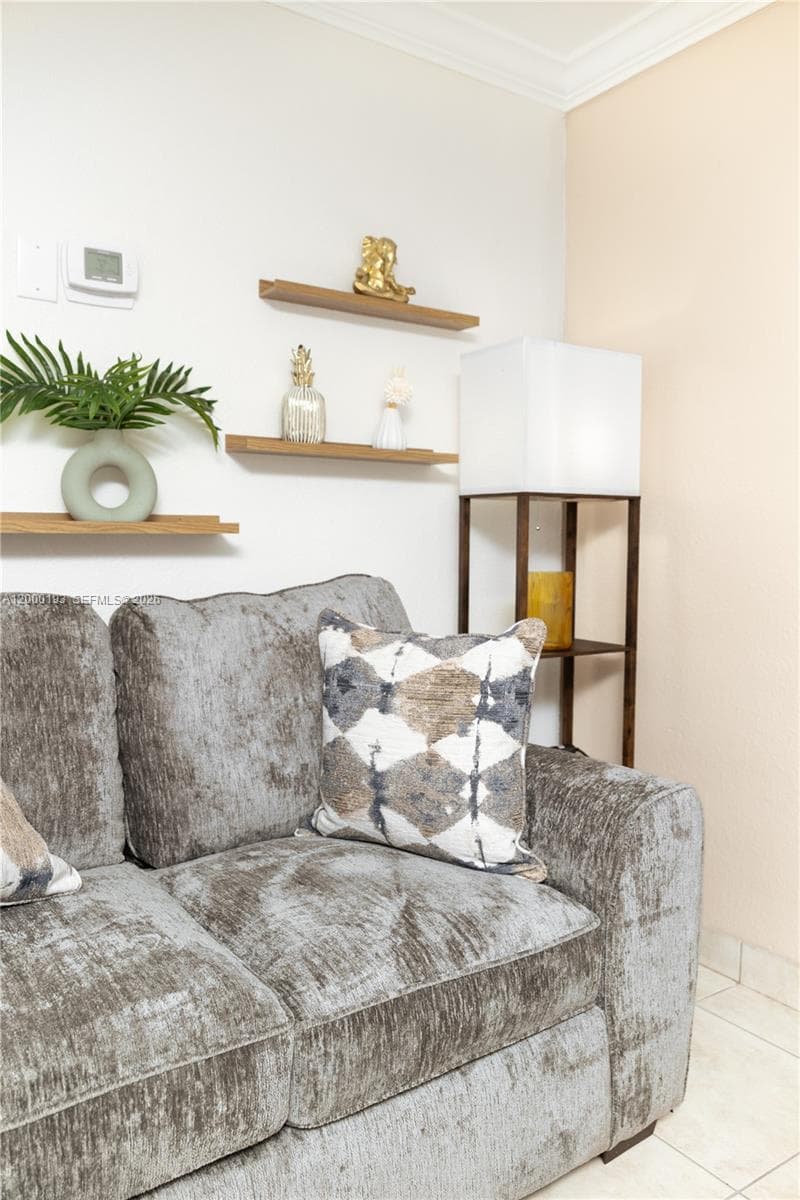 19201 Collins Ave 1123 photo 15