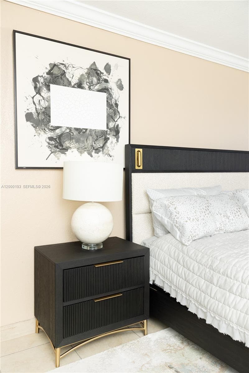 19201 Collins Ave 1123 photo 8