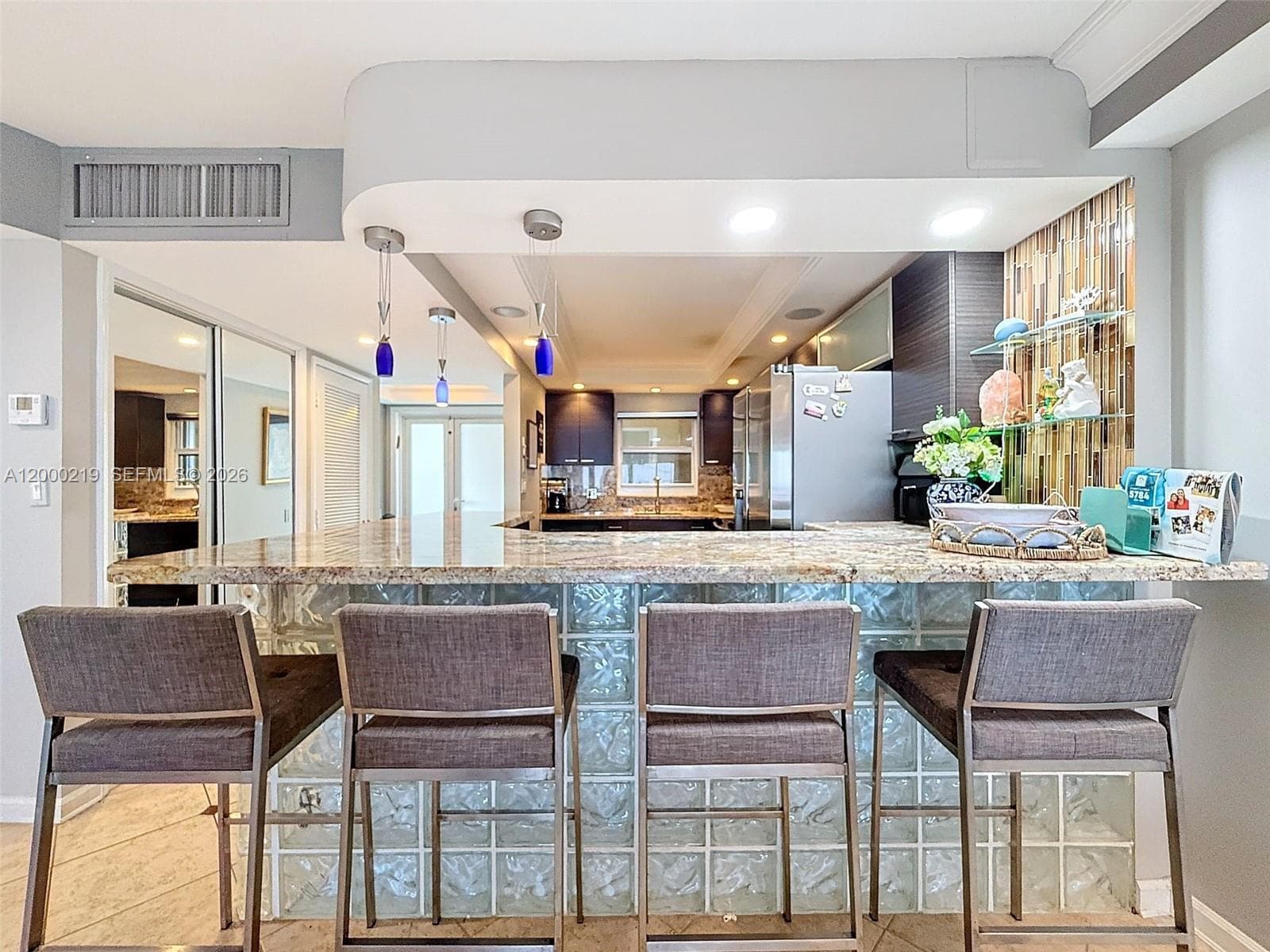 328 Ocean Blvd 707 photo 3