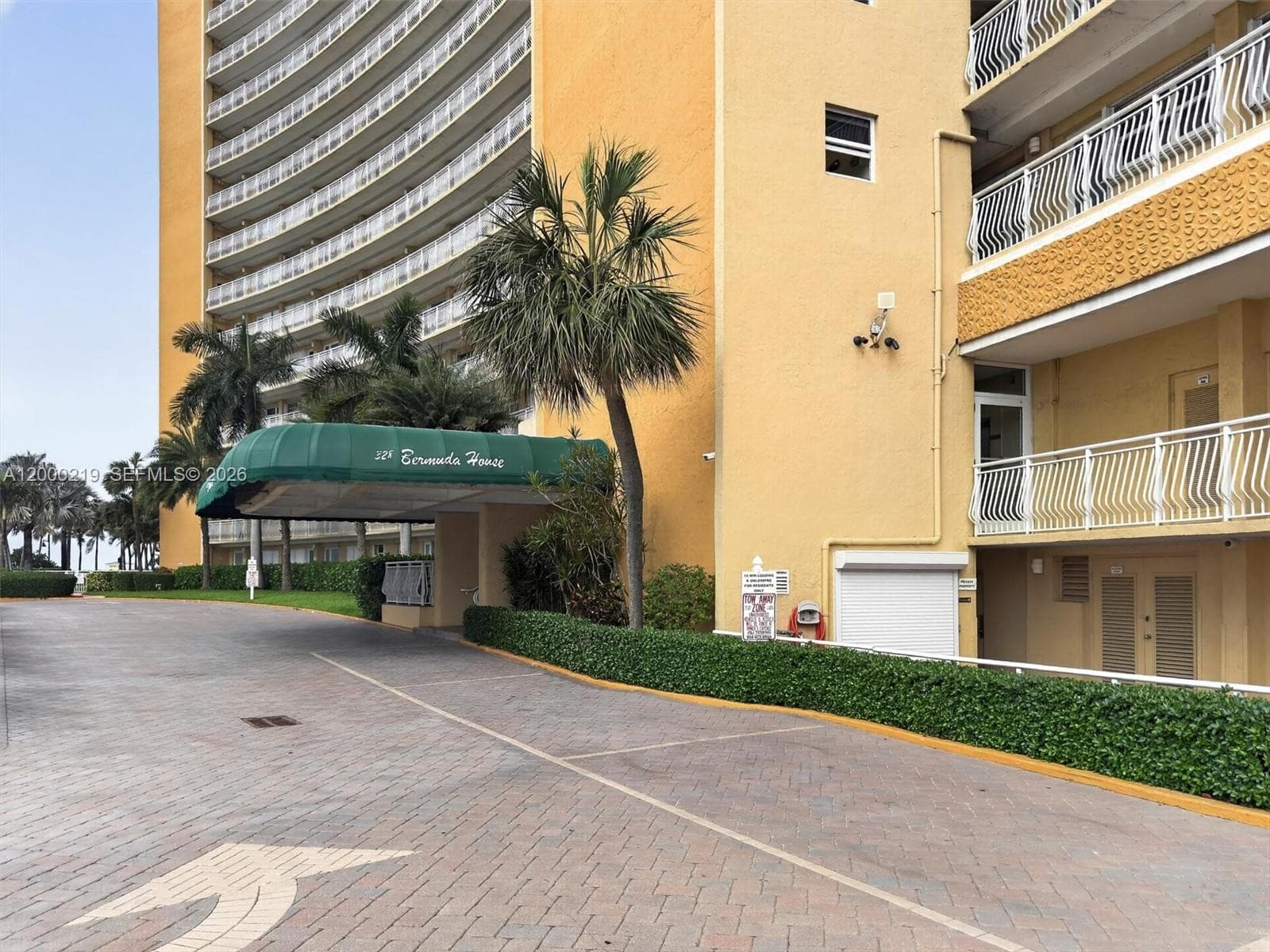 328 N Ocean Blvd 707 photo 4