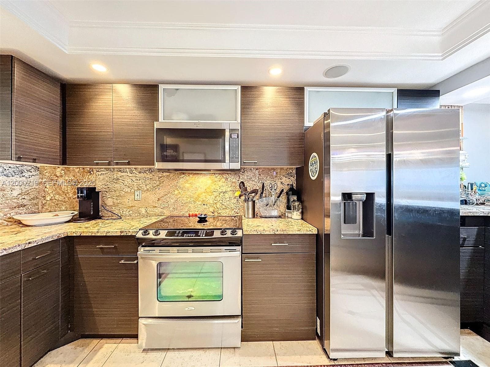 328 Ocean Blvd 707 photo 4