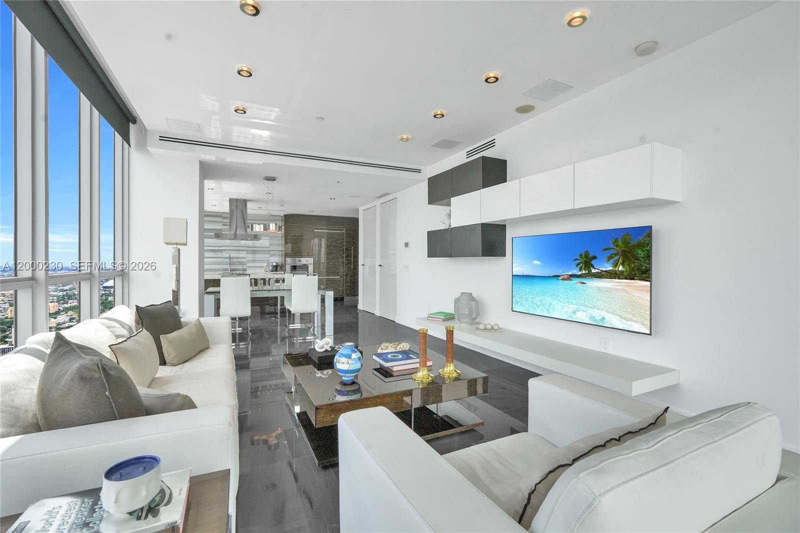 1100 Biscayne Blvd 6001 photo 17