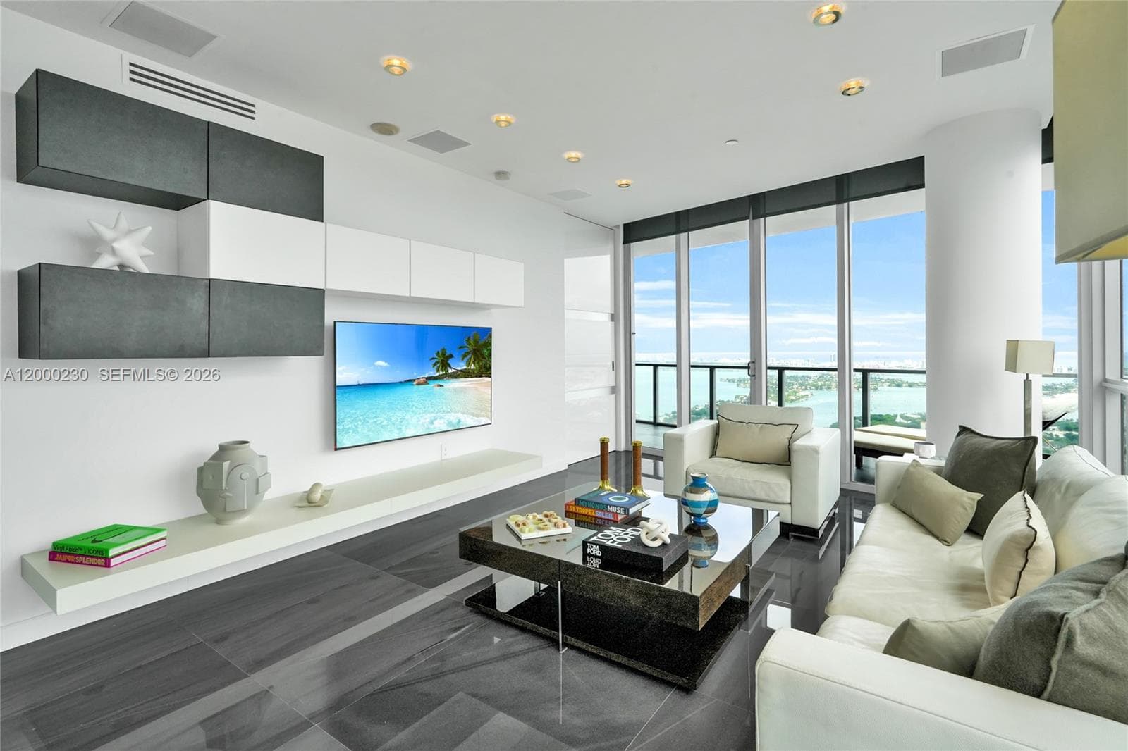 1100 Biscayne Blvd 6001 photo 24