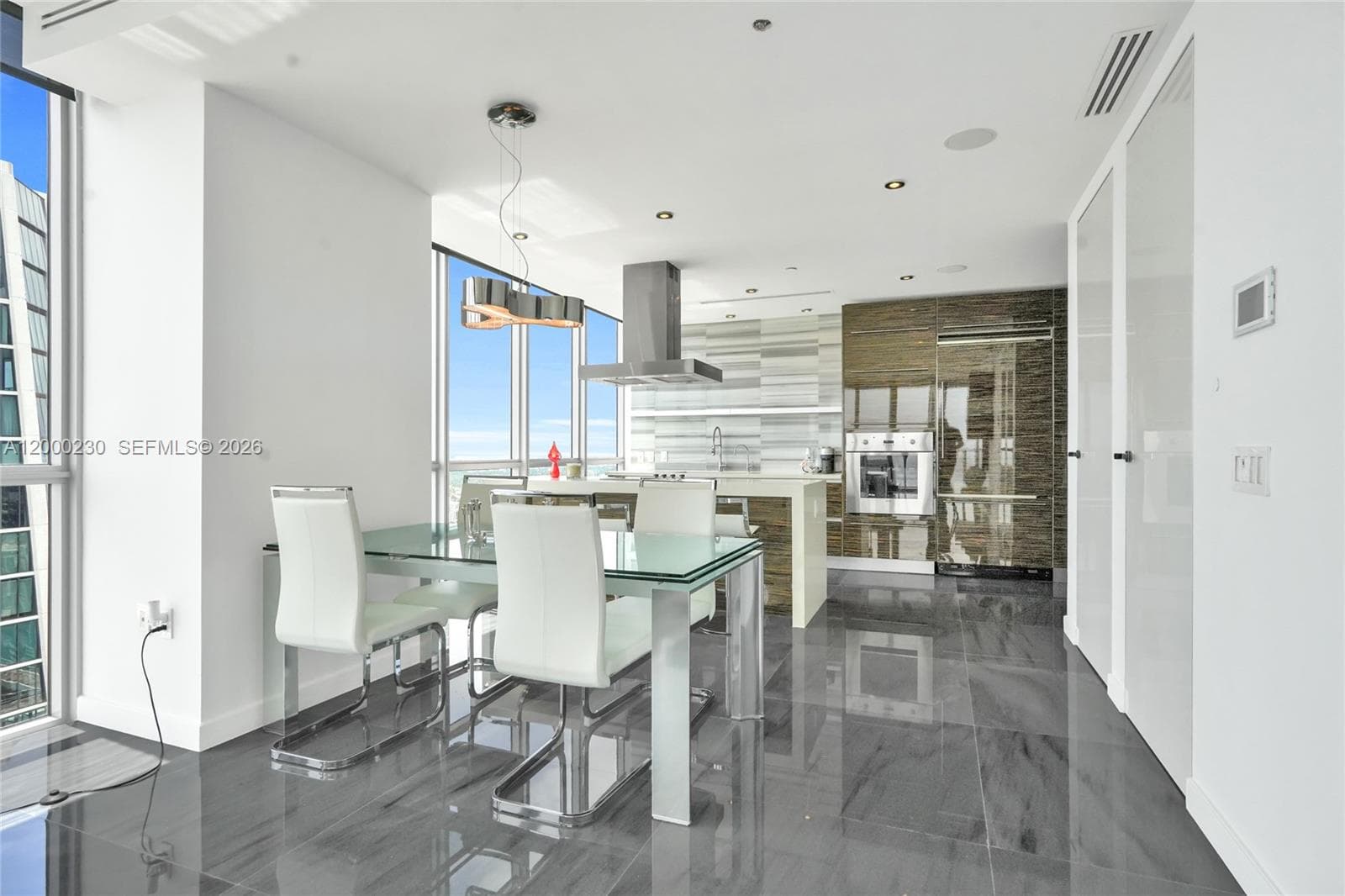 1100 Biscayne Blvd 6001 photo 18