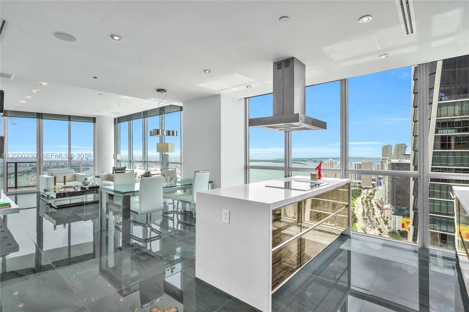 1100 Biscayne Blvd 6001 photo 8