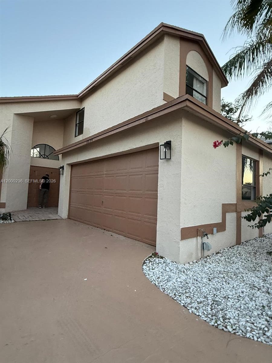 8694 Kimble Way 8694 photo 19