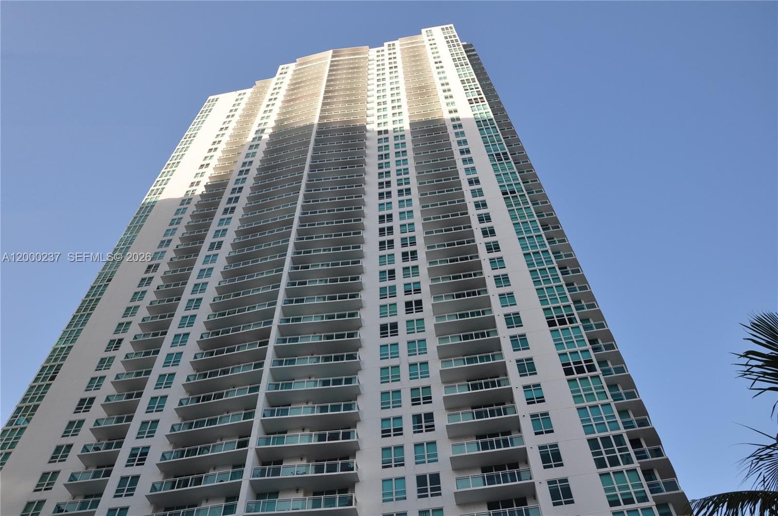 951 BRICKELL AVE 1410 photo 13