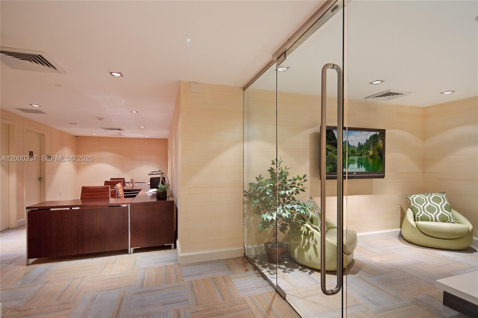 951 BRICKELL AVE 1410 photo 19